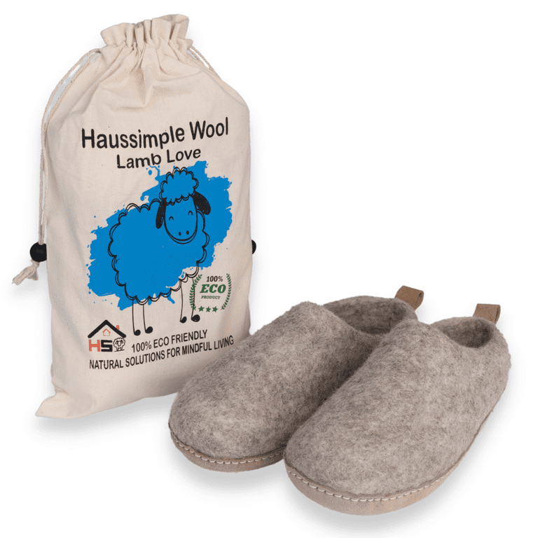 Wool indoor store slippers