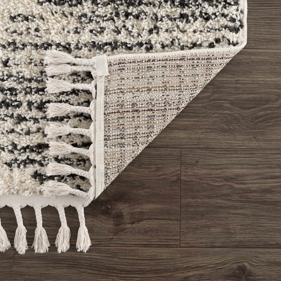 Hauteloom Berber Shag Collection - Howth Farmhouse Living Room Bedroom Round Area Rug with Tassel - Fluffy Plush High Pile Carpet - Southwestern Bohemian Tribal Style - Beige, Black - 5'3" Circle