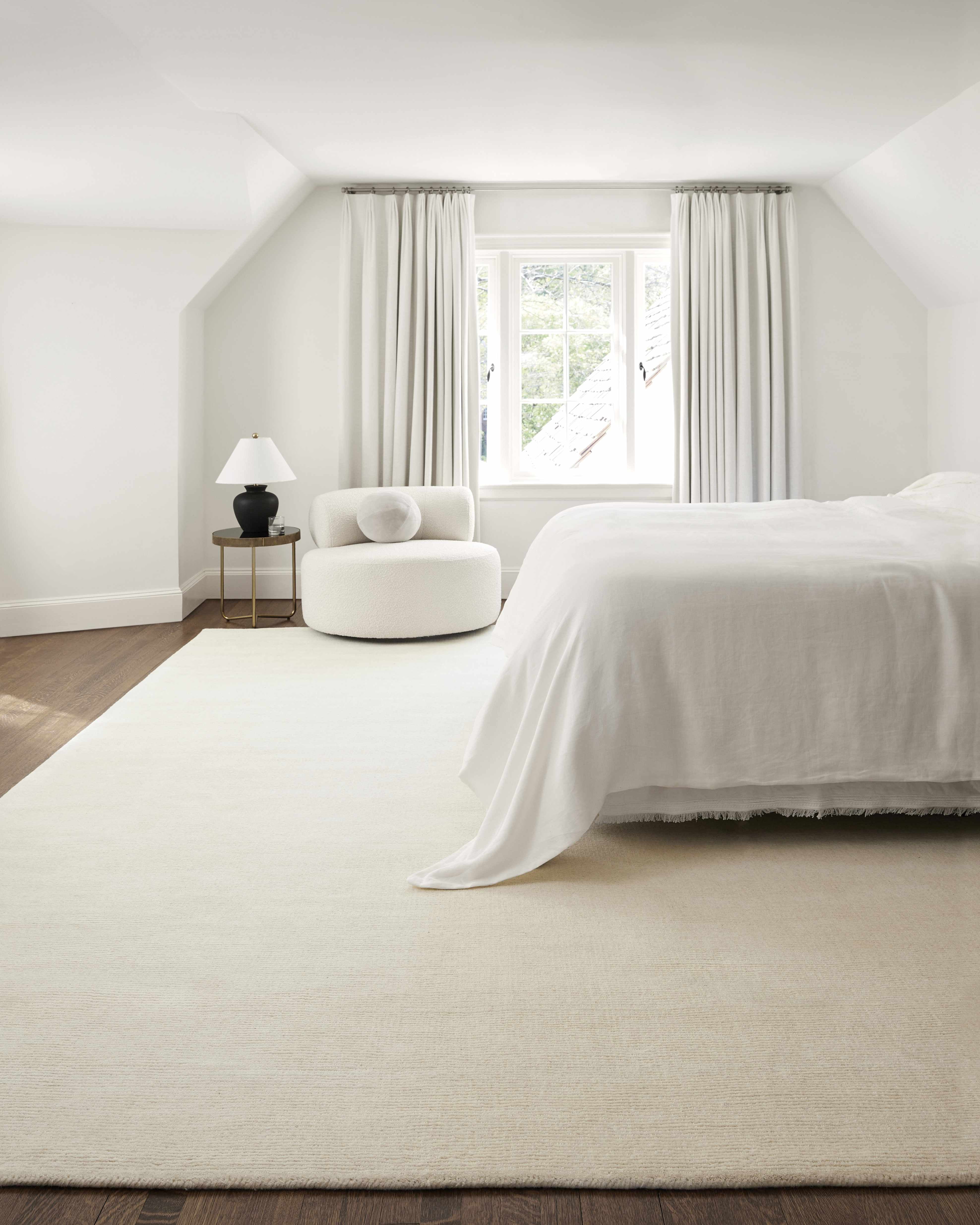 Brockton Solid Beige Wool Rectangle Area Rug 3'3" x 5'3"
