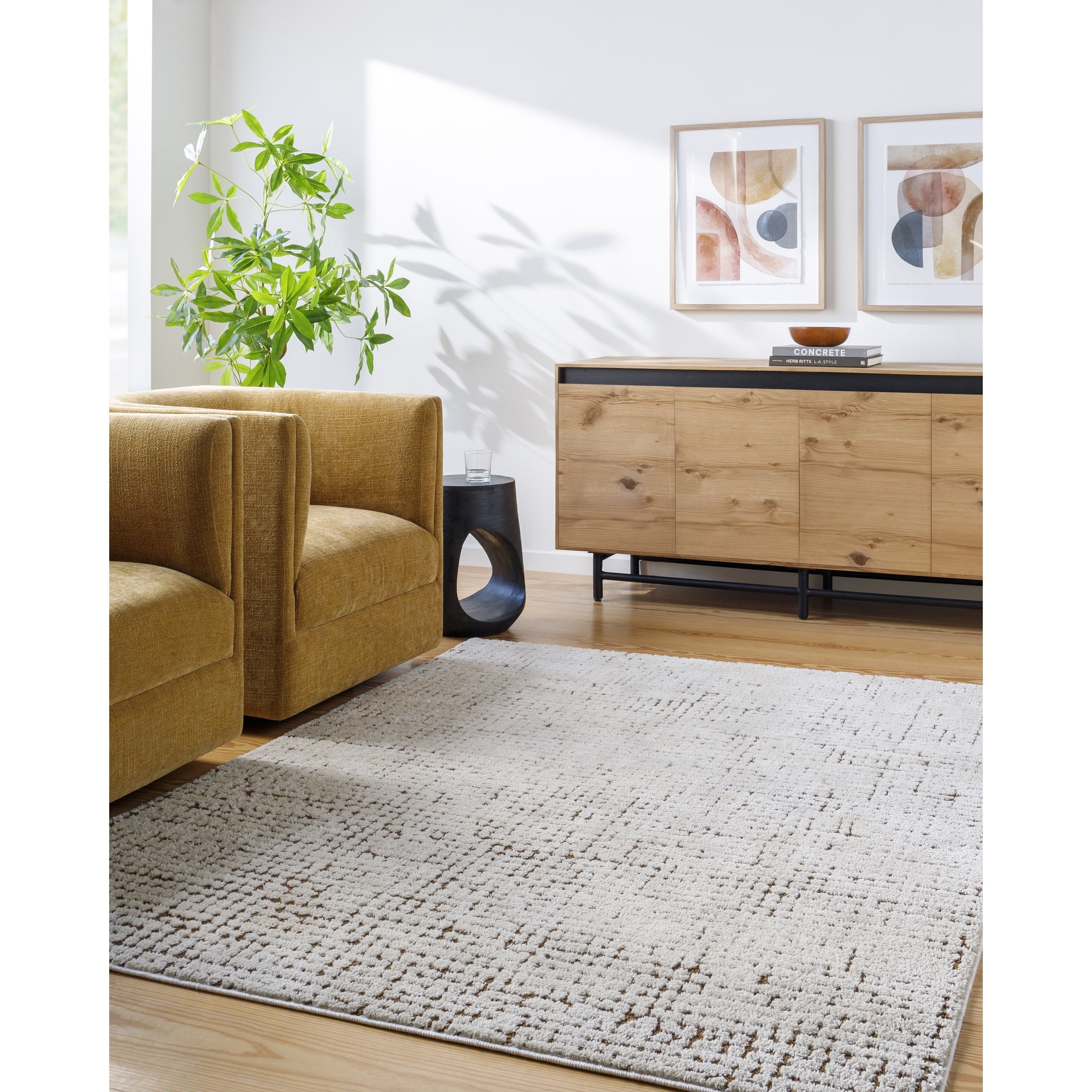 Ivory and Brown High Pile Polyester Area Rug, 5'3" x 7'