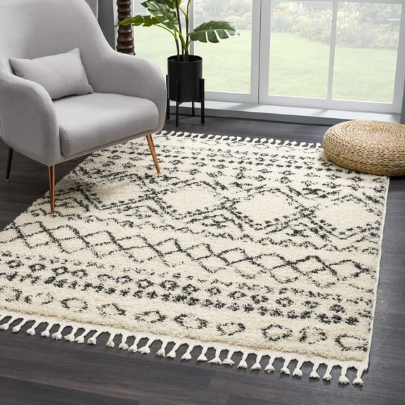 Hauteloom Duncans Farmhouse Shag Area Rug – Plush Pile Living Room & Bedroom Rug with Fringe – Beige, Charcoal, Gray - 2'7" x 7'3"