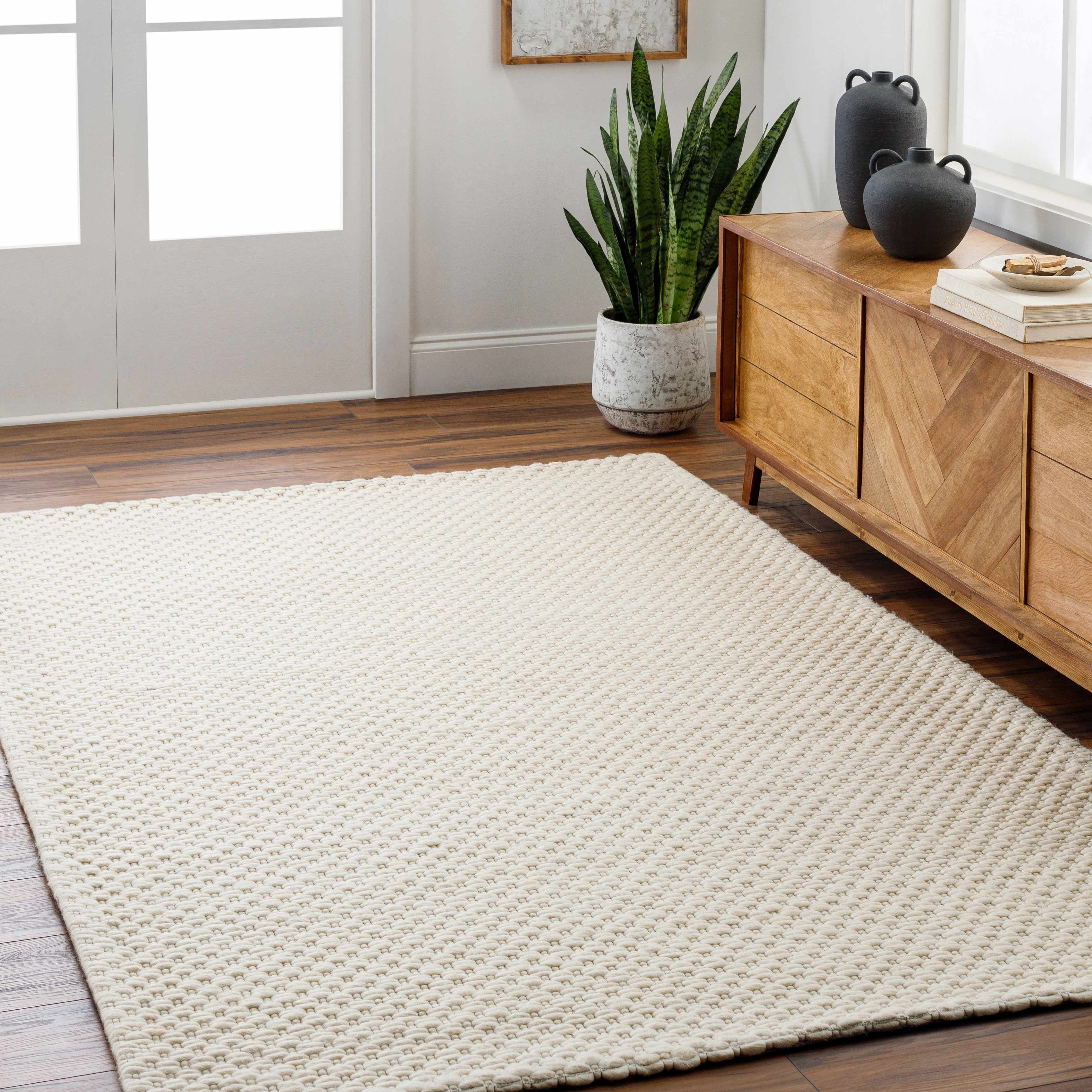 Kassa Cream Hand Woven Wool and PET Yarn Area Rug 2' x 3'