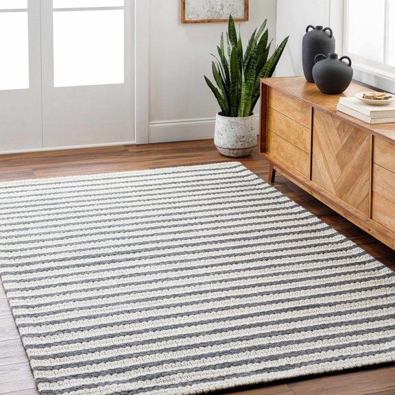 Hauteloom Laleh Wool Living Room, Bedroom Area Rug - Cottage - 2' x 3'