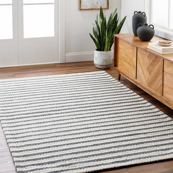 Hauteloom Laleh Wool Living Room, Bedroom Area Rug - Cottage - 8' x 10'