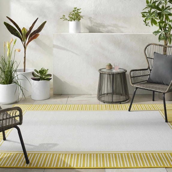 Hauteloom Nadir Hallway, Kitchen Patio Outdoor Area Rug - Farmhouse - 2'5" x 7'10"