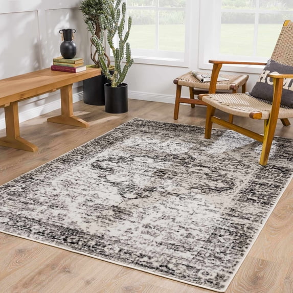 Hauteloom Park 5' x 7' Area Rug