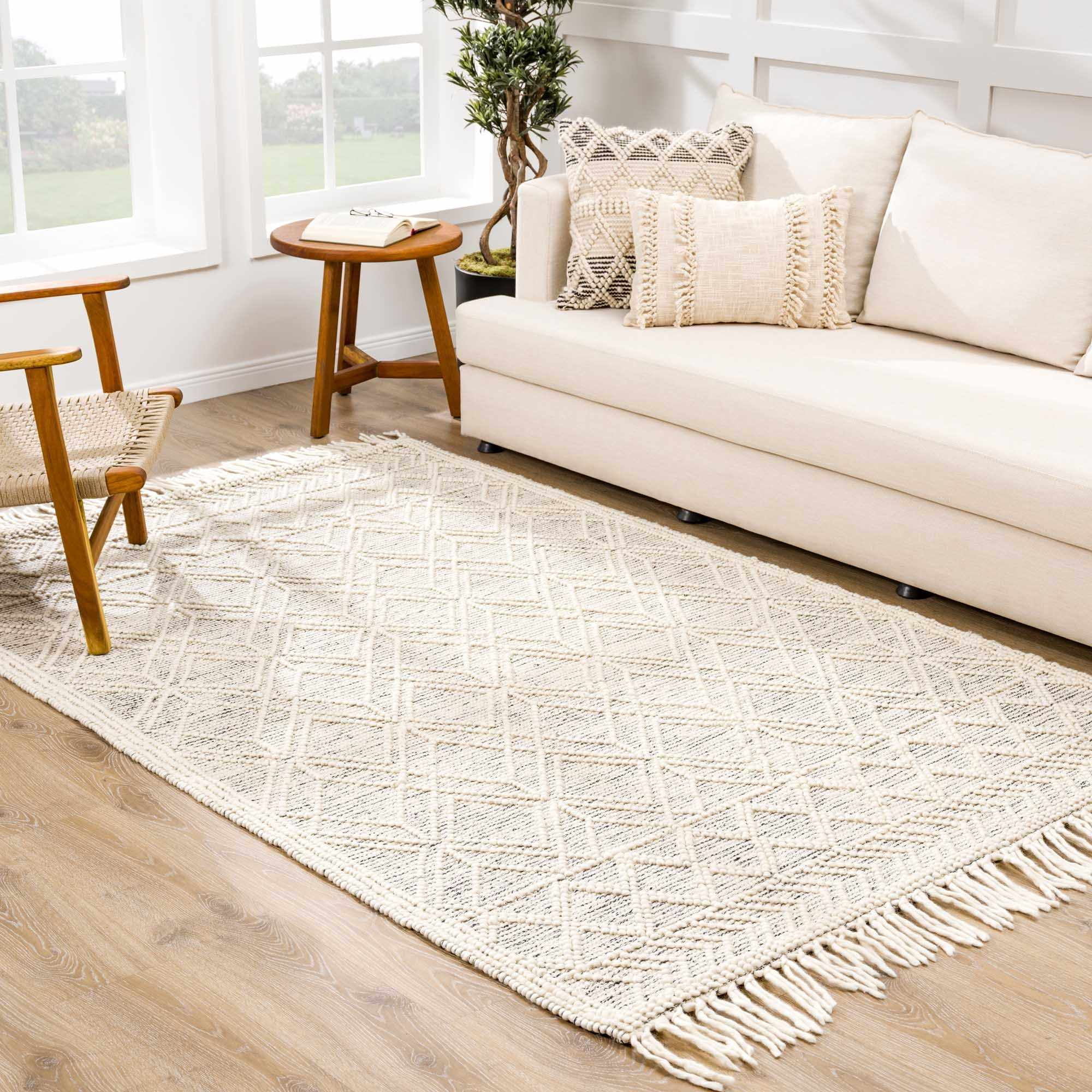 Ivory and Black Handwoven Wool Cotton 8' x 10' Area Rug