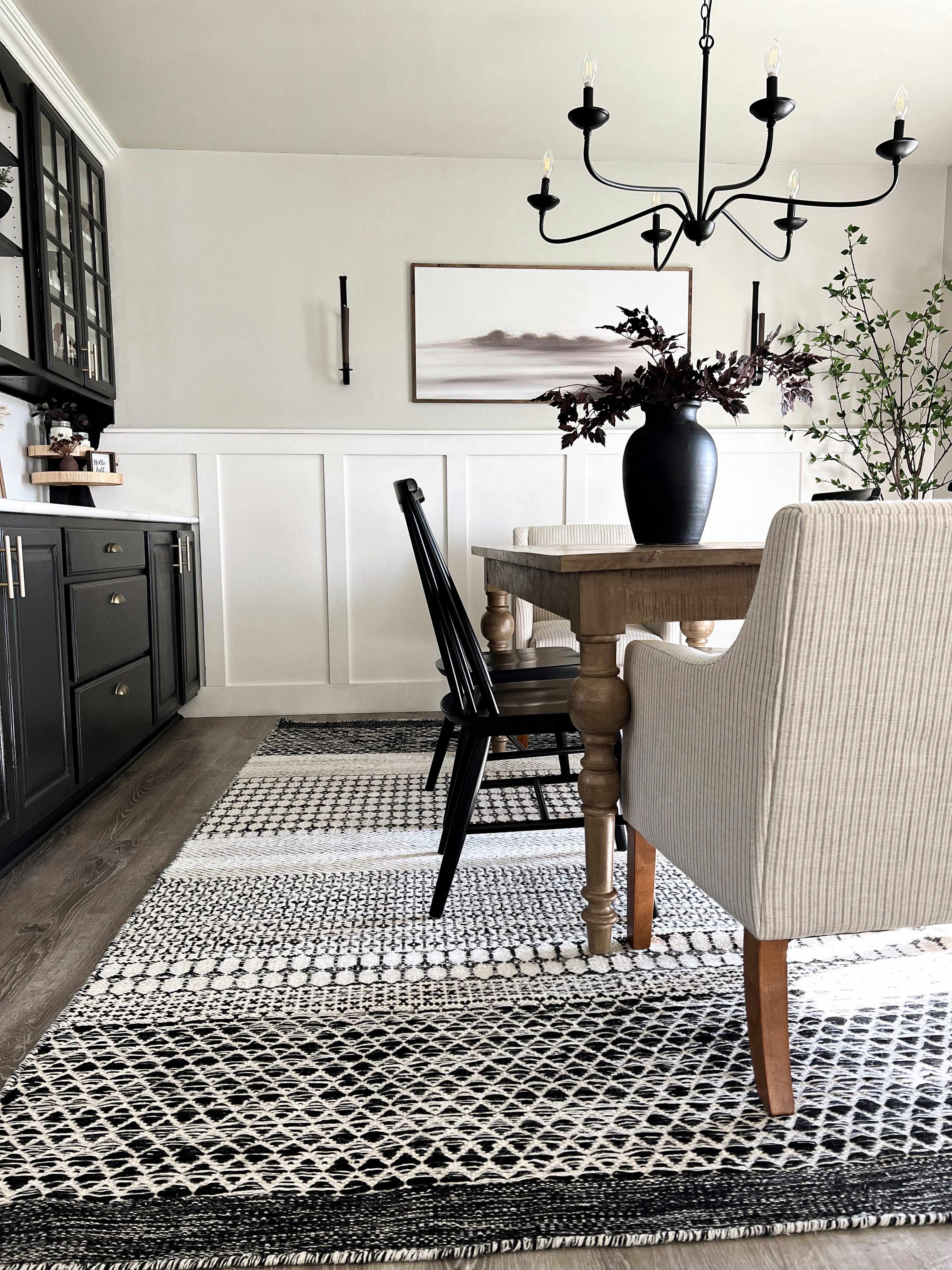 Stratton Home Decor Whitewash Distressed Iron French Country Scroll