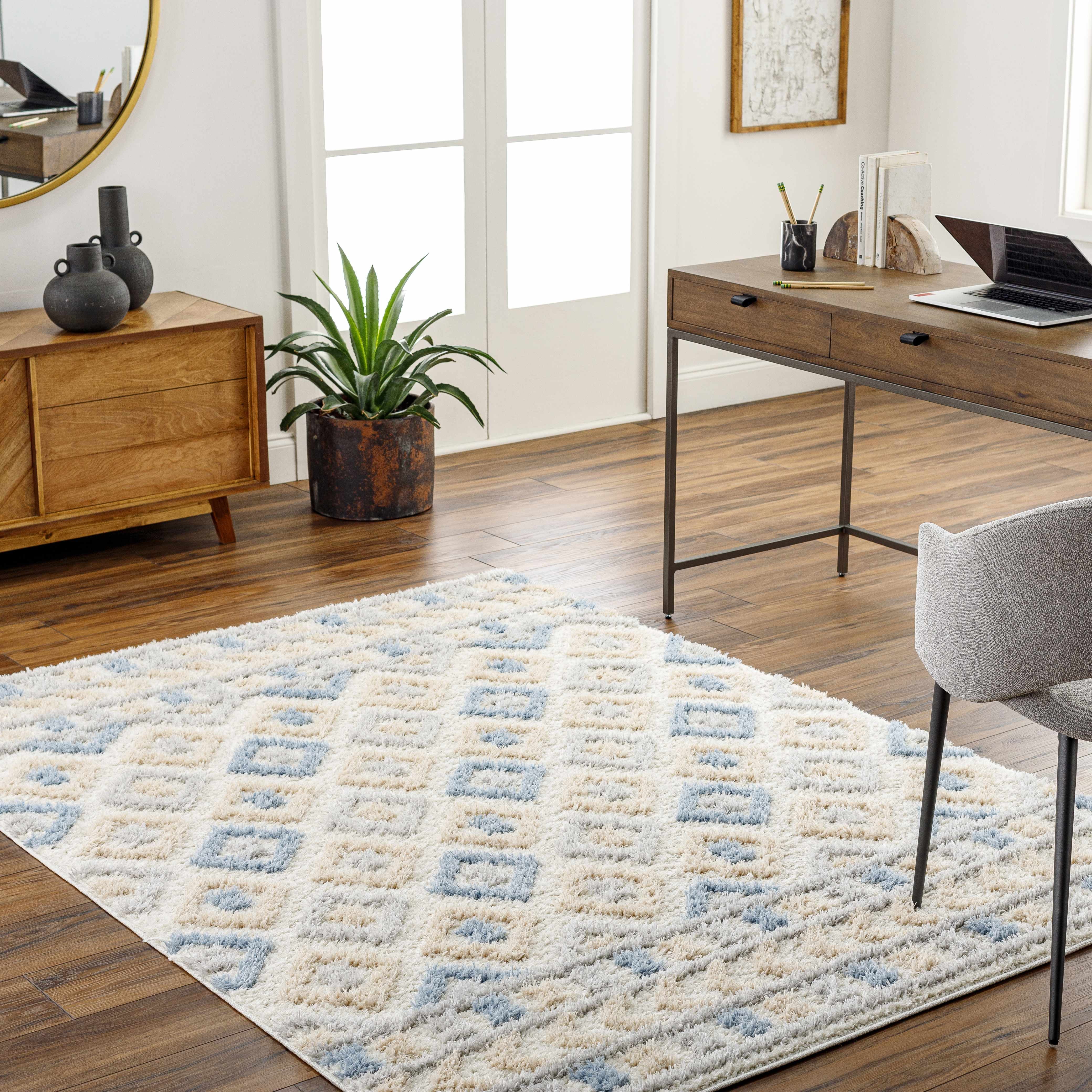 Light Gray and Blue Polyester Shag Rectangle Area Rug 5'3" x 7'