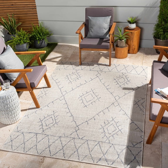 Hauteloom Tingloy Living Room, Bedroom Patio Outdoor Area Rug - Bohemian, Transitional - Medium Gray, Gray, Pale Blue - 7'10" Round