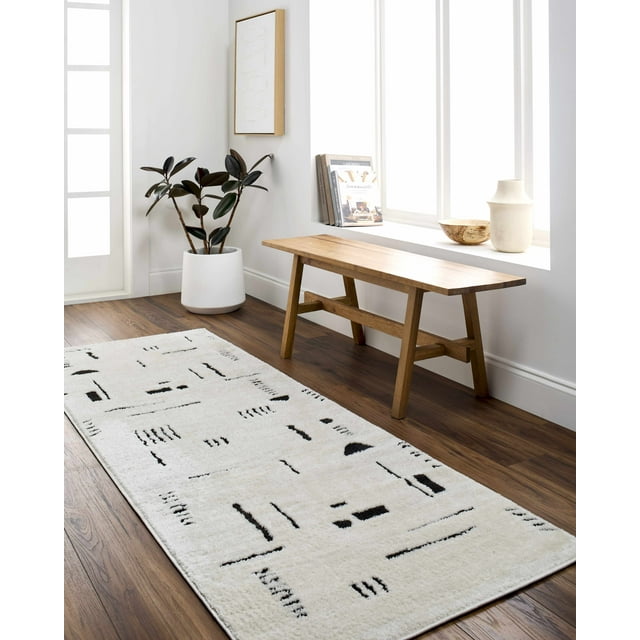 Hauteloom Winda Hallway, Kitchen Runner Rug - Farmhouse - High Pile - Ivory, Black - 2'7" x 7'3"