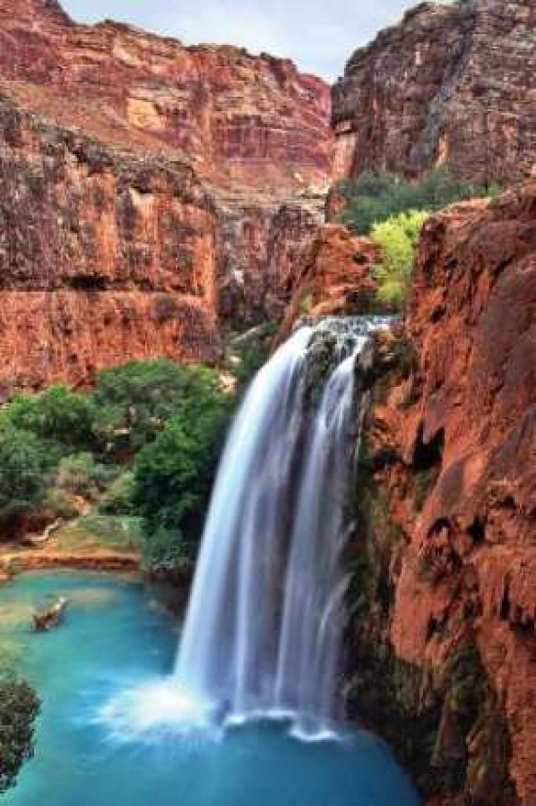 Havasu Falls I Canvas Art - Larry Malvin (24 x 36)