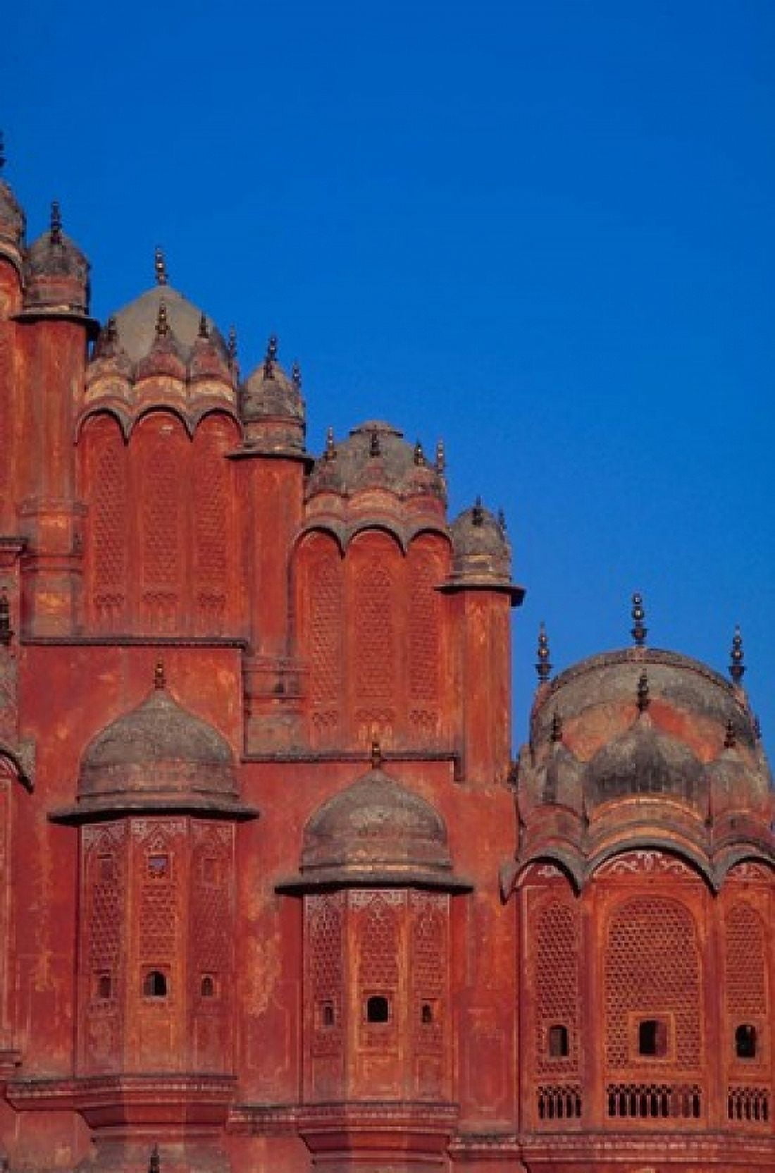 Hawa Mahal (Palace of Winds) India Canvas Art - John & Lisa Merrill DanitaDelimont (17 x 26)