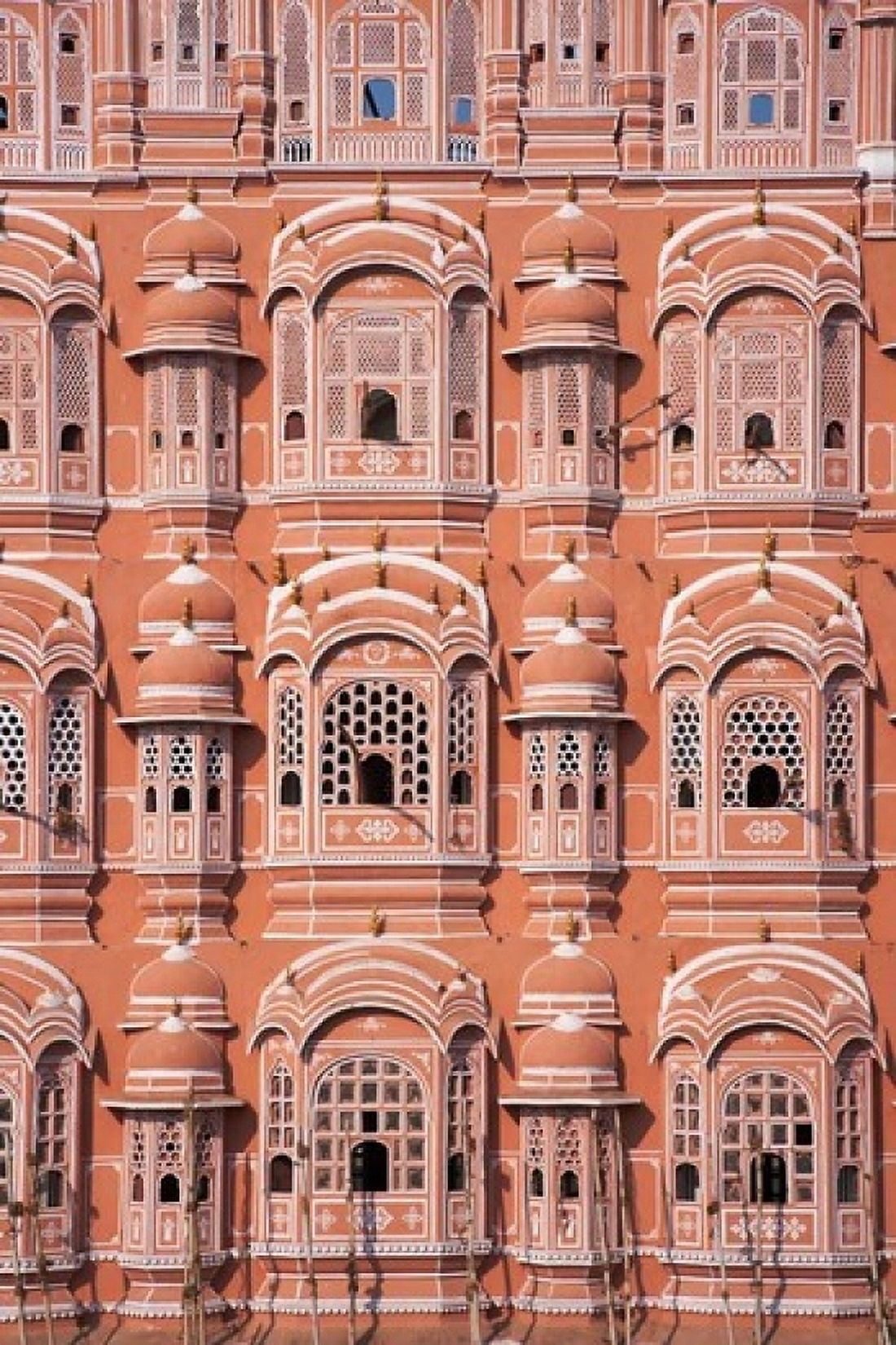 Hawa Mahal (Palace of Winds) Jaipur Rajasthan India Canvas Art - Keren Su DanitaDelimont (24 x 36)