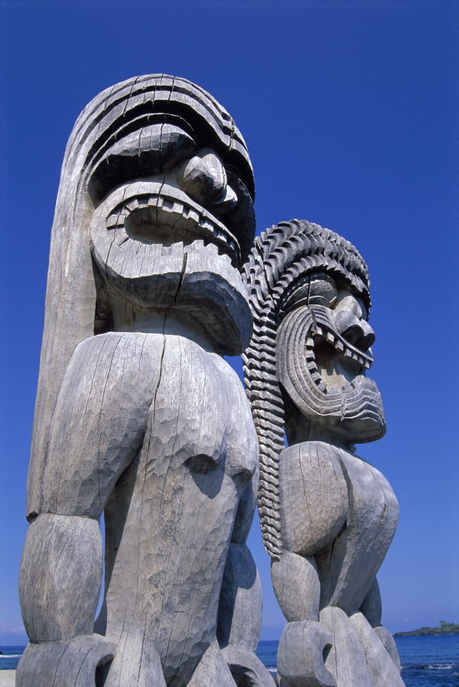 Hawaii Big Island Puuhonua O Honaunau Close-Up Of Wooden Statue Kii Canvas Art - Greg Vaughn Design Pics (12 x 19)