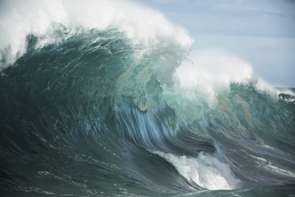 Hawaii Big powerful wave break Canvas Art - Vince Cavataio Design Pics (18 x 12)