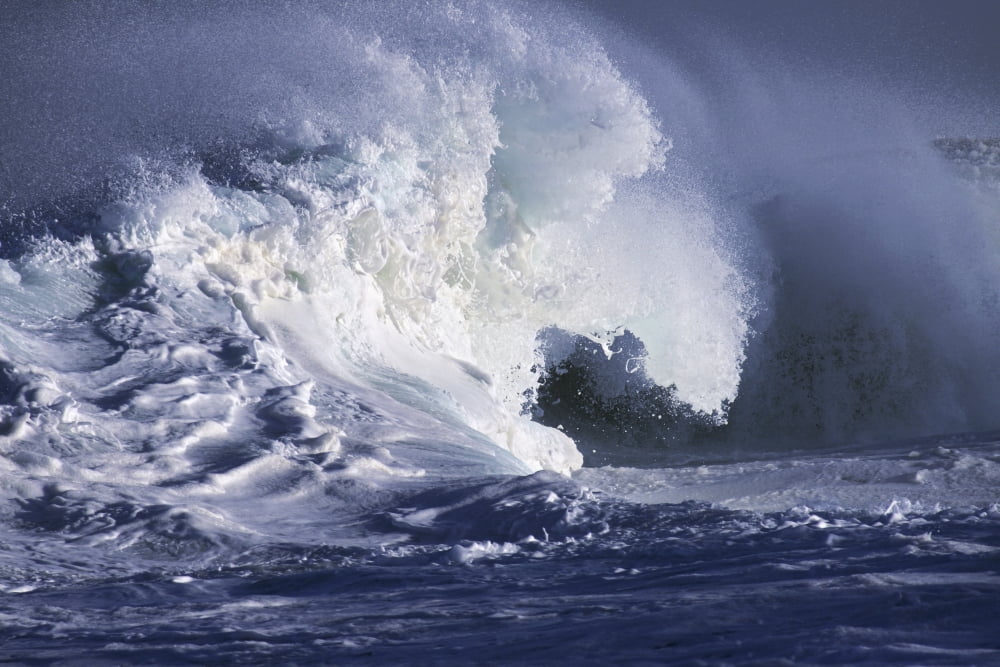 Hawaii Big powerful wave break Canvas Art - Vince Cavataio Design Pics (19 x 12)