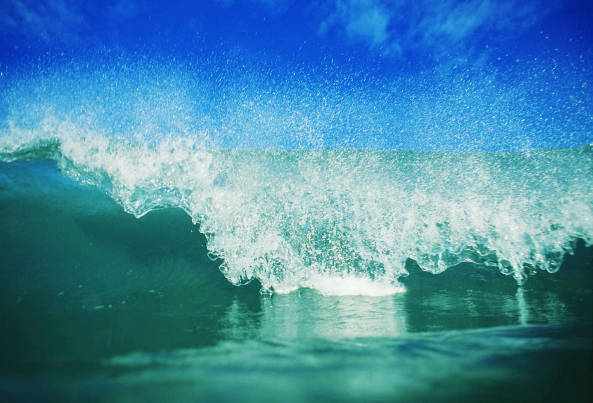 Hawaii Green Wave Breaking Front View With Blue Skies In Background Canvas Art - Liysa Swart  Design Pics (36 x 24)