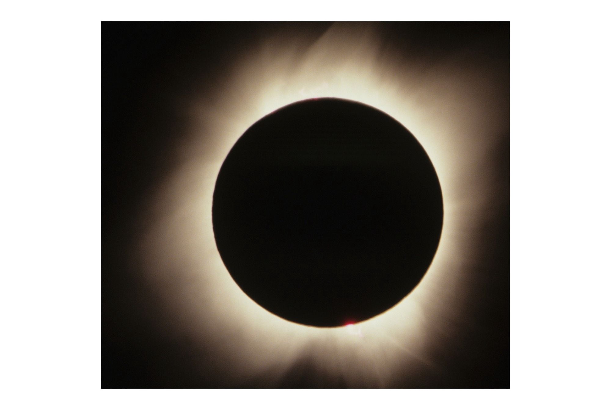 Hawaii July 11 1991 Solar Eclipse Totality With Solar Flares Canvas Art - Allan Seiden Design Pics (34 x 22)