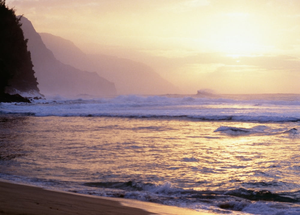 Hawaii Kauai Na Pali Coast Beach At Sunset Cliffs In Background Canvas Art - Liysa Swart Design Pics (36 x 26)