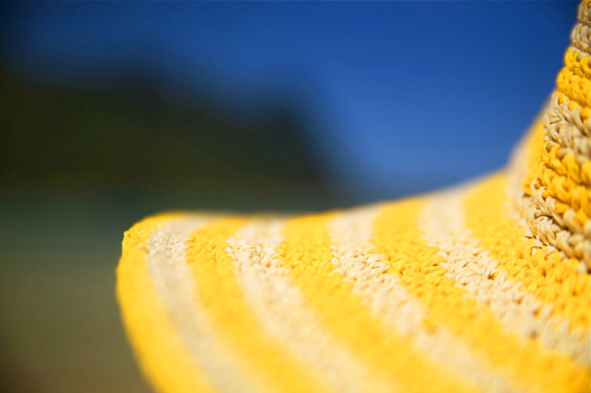 Hawaii Kauai Tunnels Beach Close-Up Of A Yellow Straw Hat On The Beach Canvas Art - Kicka Witte Design Pics (34 x 22)