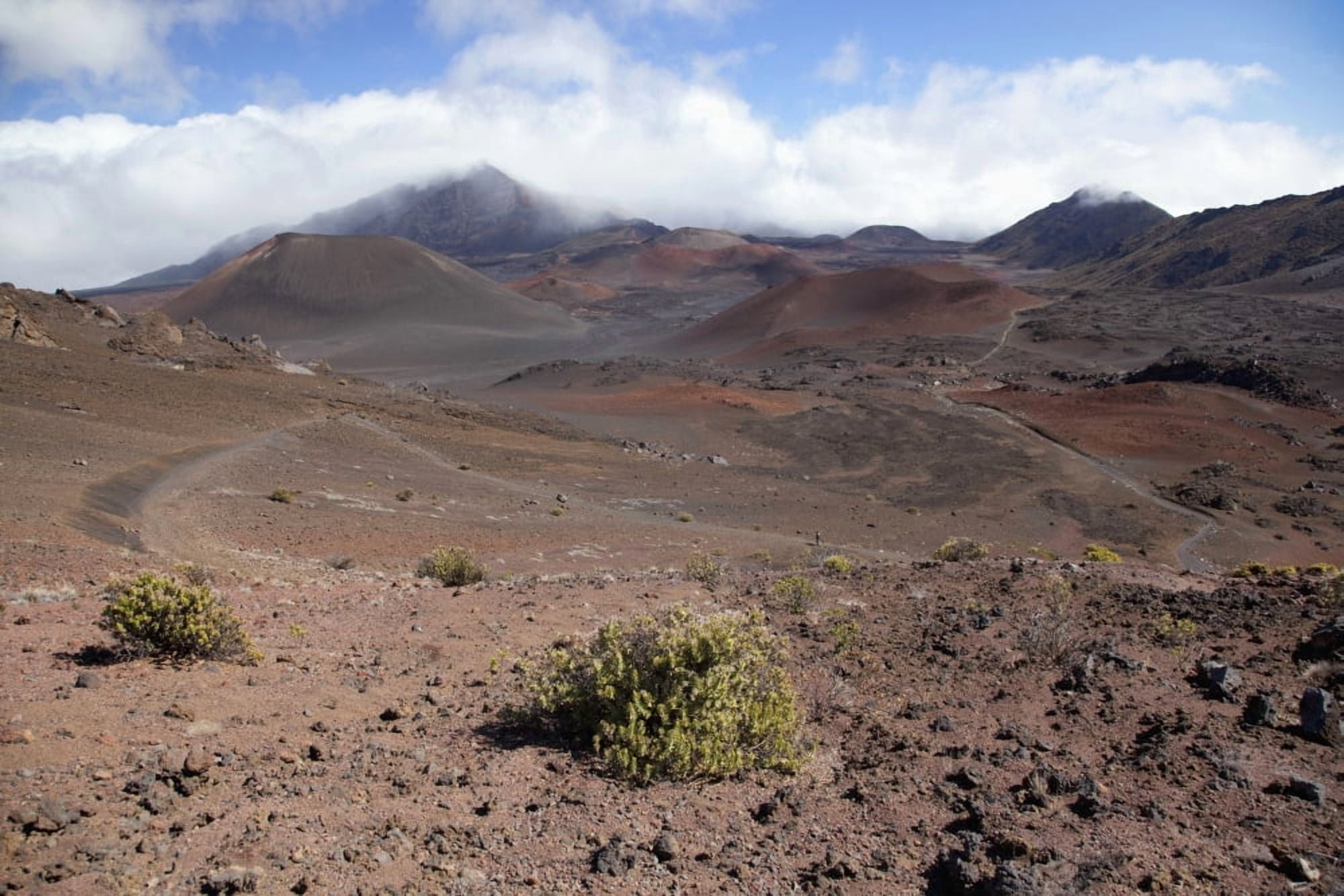 Hawaii Maui Haleakala The long trail ahead on the crater floor Canvas Art - Jenna Szerlag Design Pics (19 x 12)