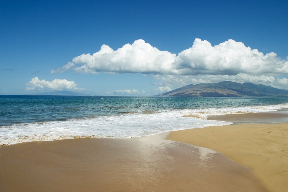 Hawaii Maui Kihei Ocean And Sand West Maui Mountains In The Distance Canvas Art - Ron Dahlquist Design Pics (36 x 24)