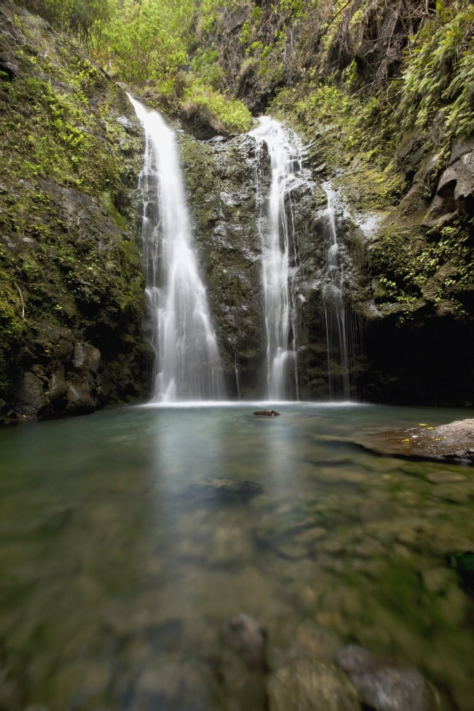 Hawaii Maui Makamakaole Gulch Waihee Ridge Trail Waterfall and pond Canvas Art - Jenna Szerlag Design Pics (12 x 19)