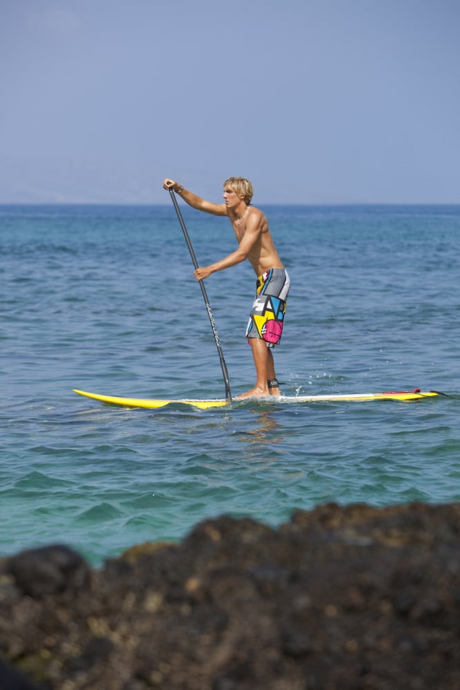 Hawaii Maui Makena Athletic Stand Up Paddle Surfer In Ocean Canvas Art - MakenaStockMedia Design Pics (12 x 18)