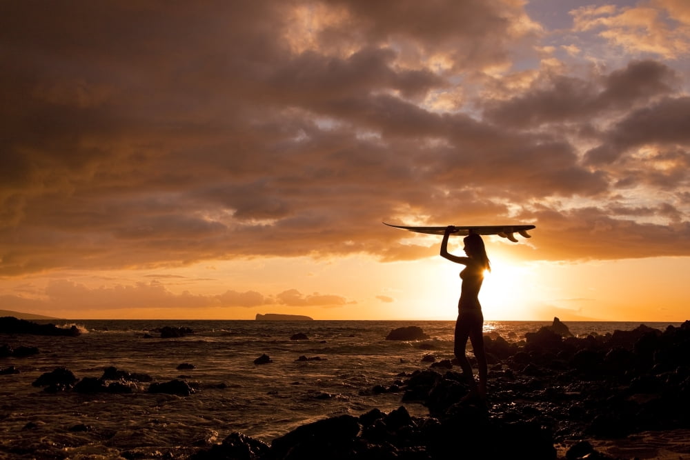 Hawaii Maui Makena Silhouette Of Surfer Girl At Sunset Canvas Art - MakenaStockMedia Design Pics (17 x 11)