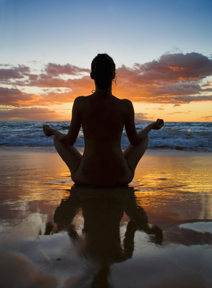 Hawaii Maui Silhouette Of Beautiful Girl Doing Yoga On The Beach Canvas Art - M Swiet Productions Design Pics (12 x 16)