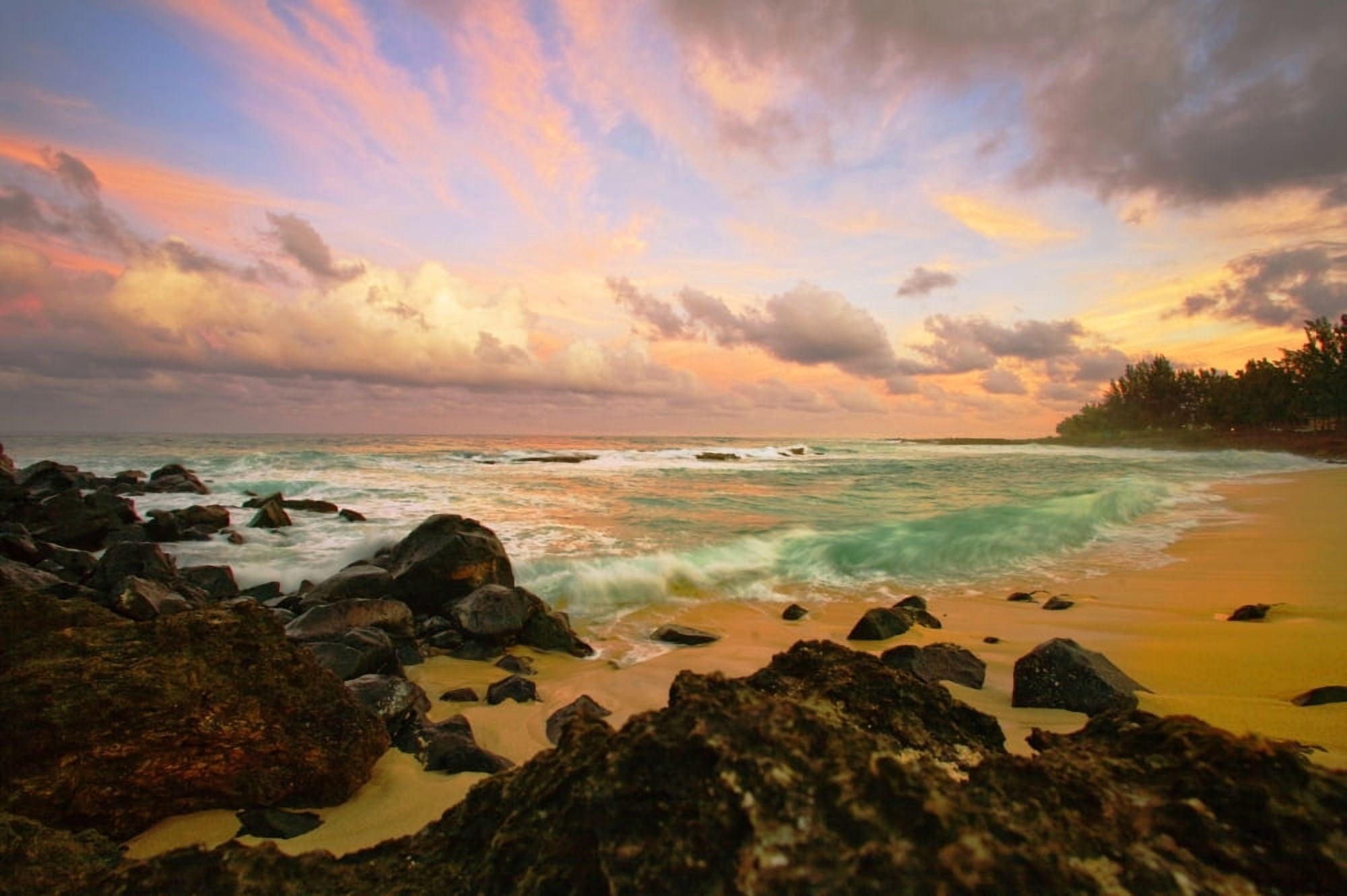 Hawaii Maui Sunset at Hookipa Beach Canvas Art - Ron Dahlquist Design Pics (34 x 22)