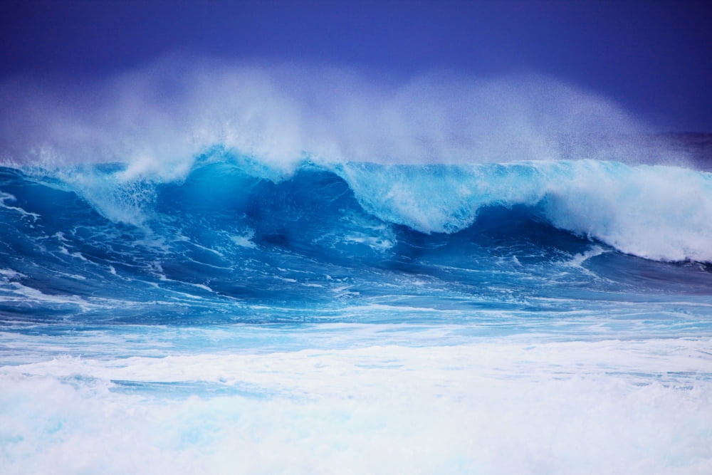 Hawaii Oahu Beautiful Wave Breaking Canvas Art - Tomas del Amo Design Pics (17 x 11)