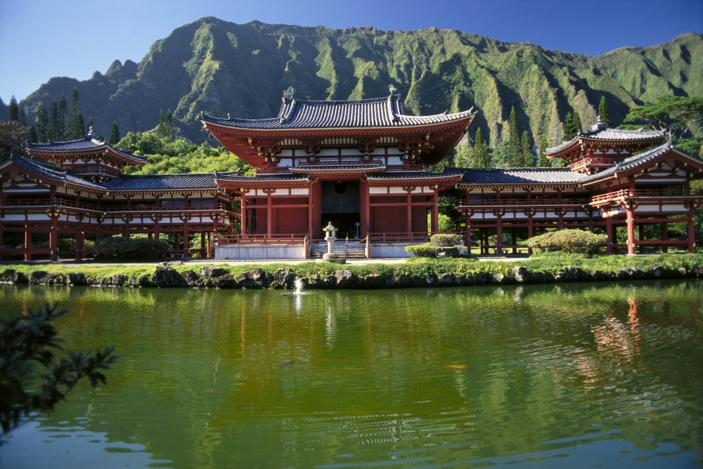 Hawaii Oahu Kahaluu Byodo-In Temple With Pond Foreground Koolau Mountains Background Japanese Religion A42D Canvas Art - Mary Van de Ven Design Pics (19 x 12)