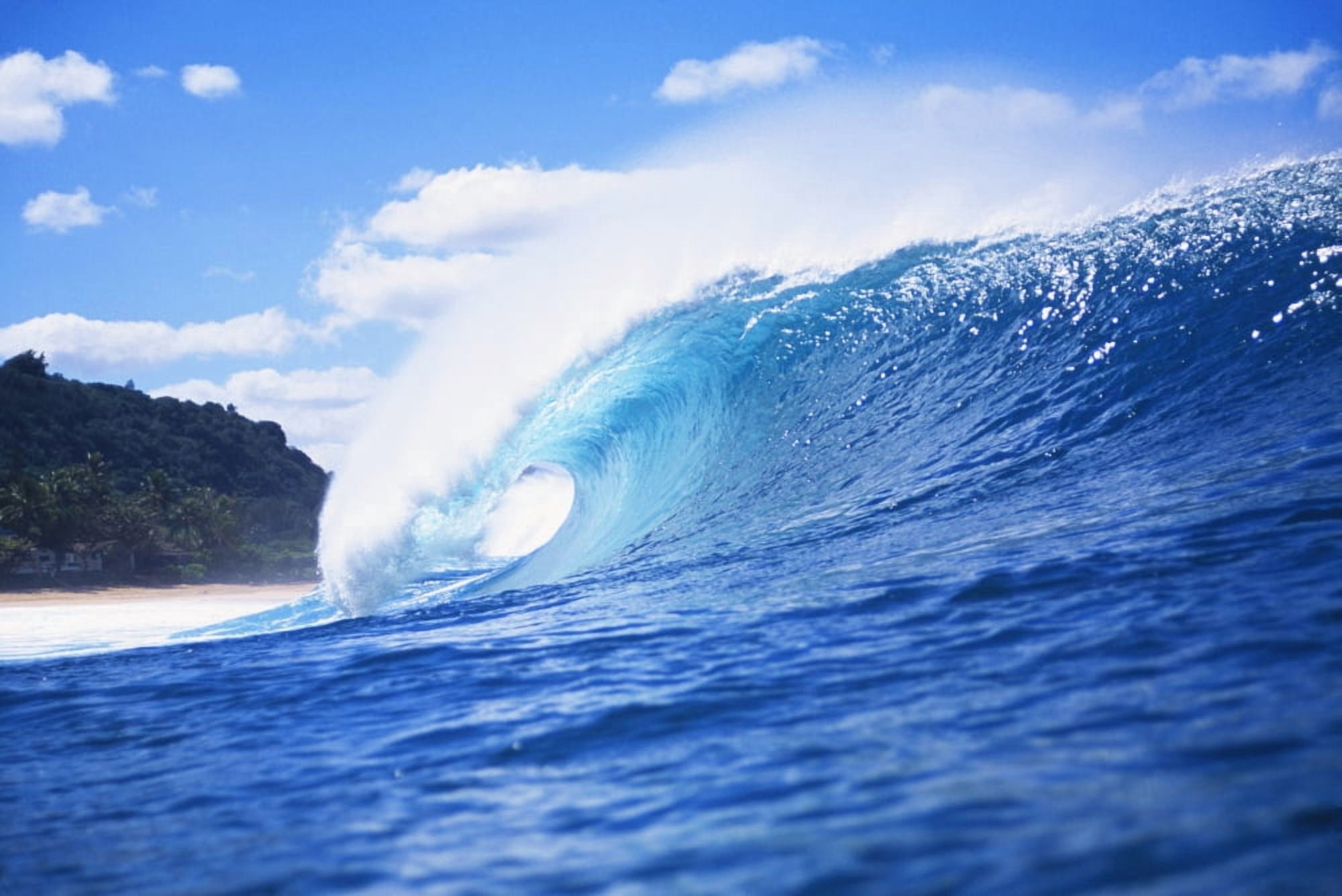 Hawaii Oahu Perfect Wave At Pipeline Canvas Art - Vince Cavataio Design Pics (40 x 26)