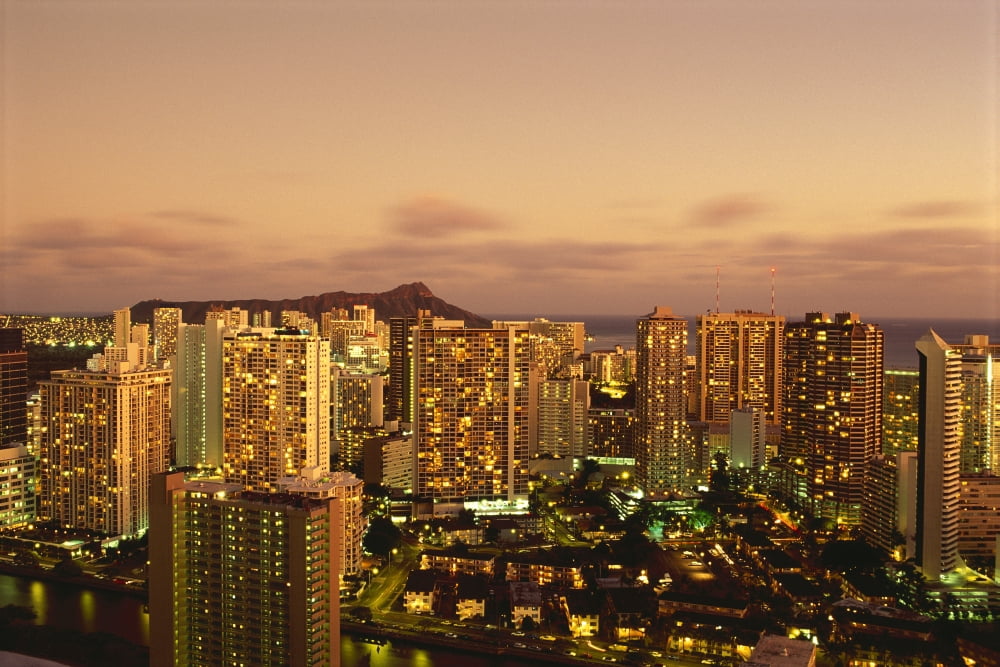 Hawaii Oahu Waikiki Skyline At Twilight Pink Clouds And Golden Hues Diamond Head Background Canvas Art - Carl Shaneff Design Pics (38 x 24)