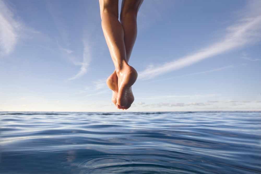 Hawaii Womans Legs Hanging From Dock Canvas Art - M Swiet Productions Design Pics (19 x 12)