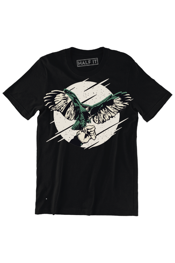 Hawk Standing On A Falconer's Hand Graphic Design Men's T-Shirt