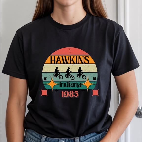 Hawkins Indiana 1985 retro sunset T-Shirt | Stranger-style 80s vintage stripes