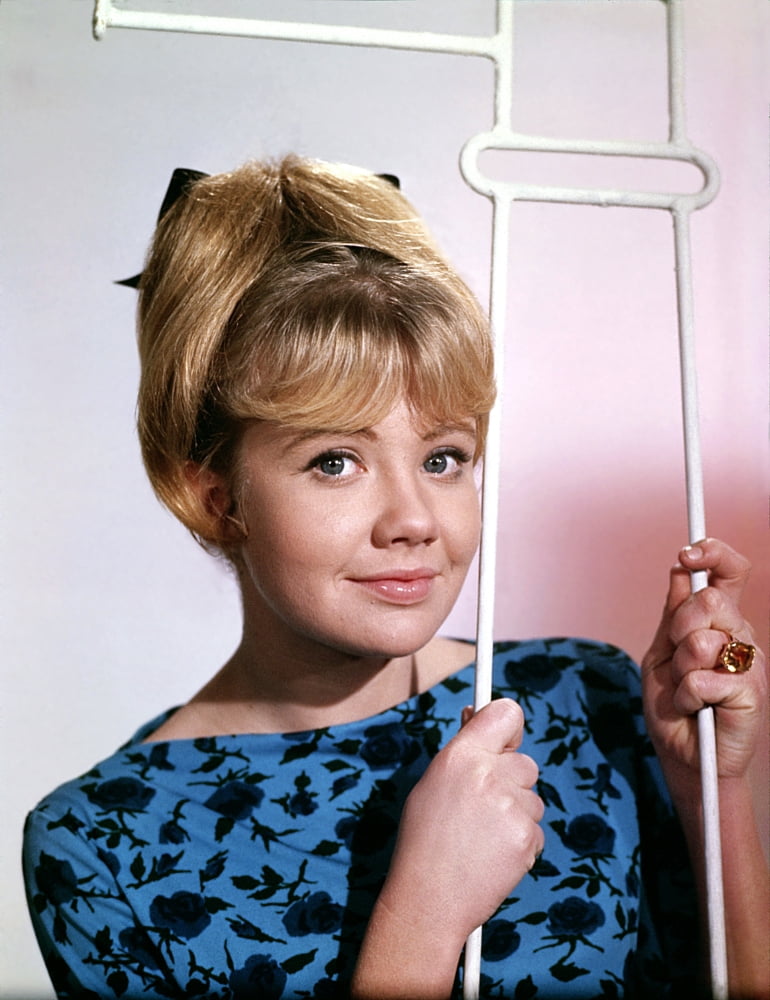 Hayley Mills Canvas Art - (16 x 20)