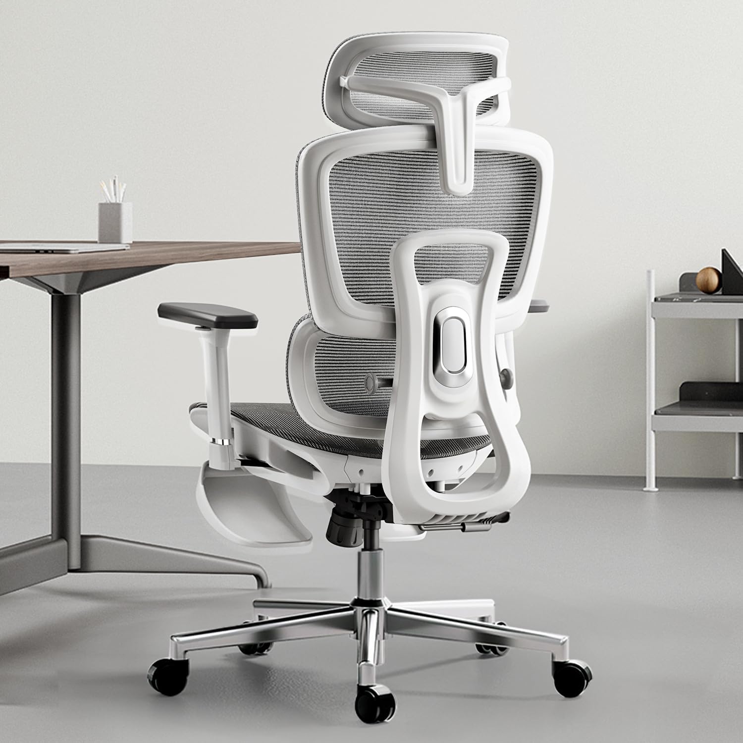 Hbada Ergonomic Office Chair with 3D Adjustable Armrests, Adjustable