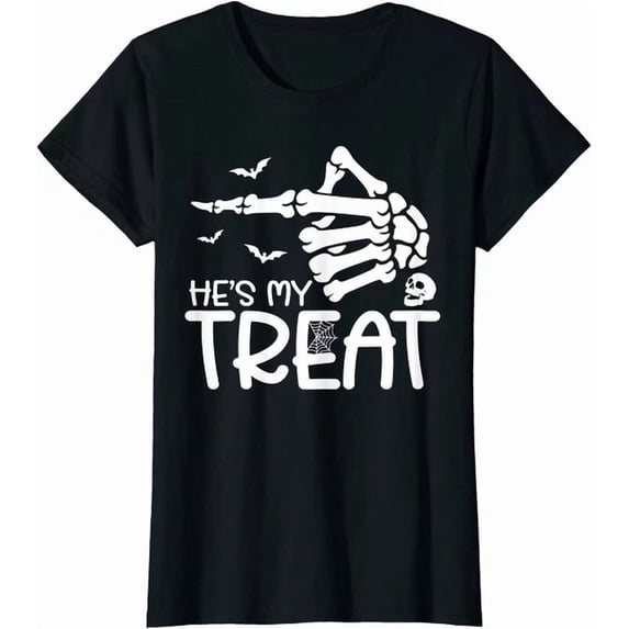 He's My Treat And She's My Trick Couple Skeleton Hand T-Shirt