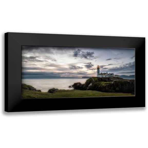 Head, Danny 14x8 Black Modern Framed Museum Art Print Titled - Lighthouse Panorama