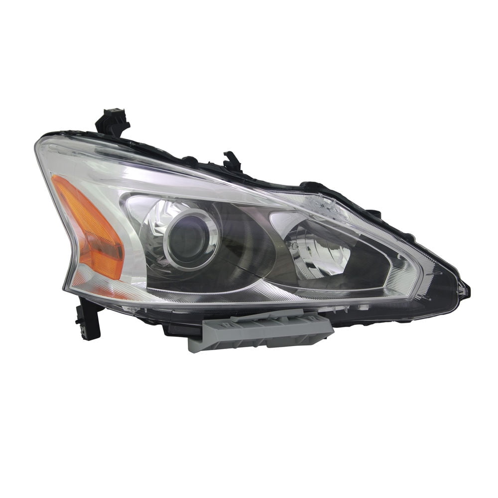 2015 Nissan Altima S Headlights