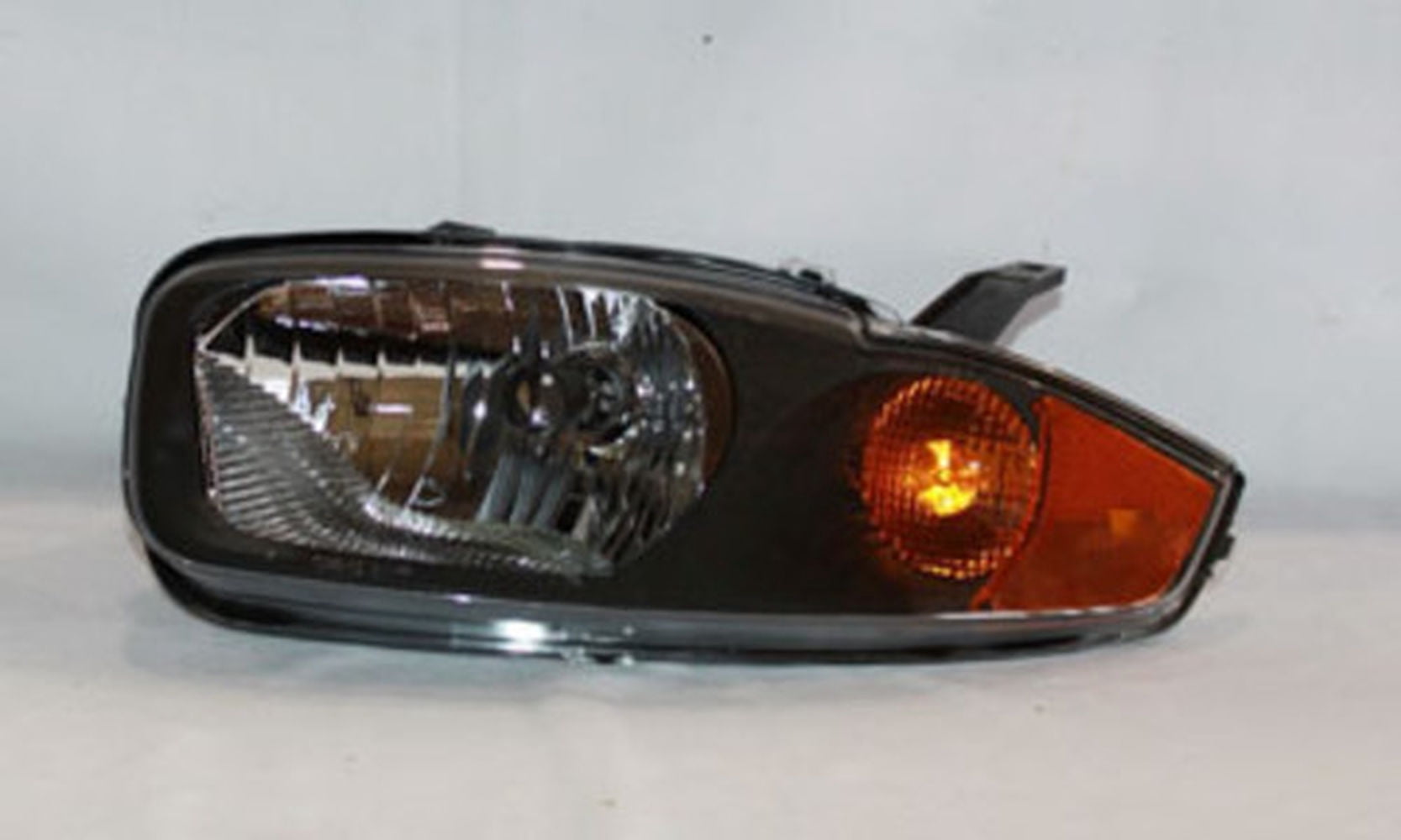 Headlight Assembly Fits select: 2003-2005 CHEVROLET CAVALIER - Walmart.com