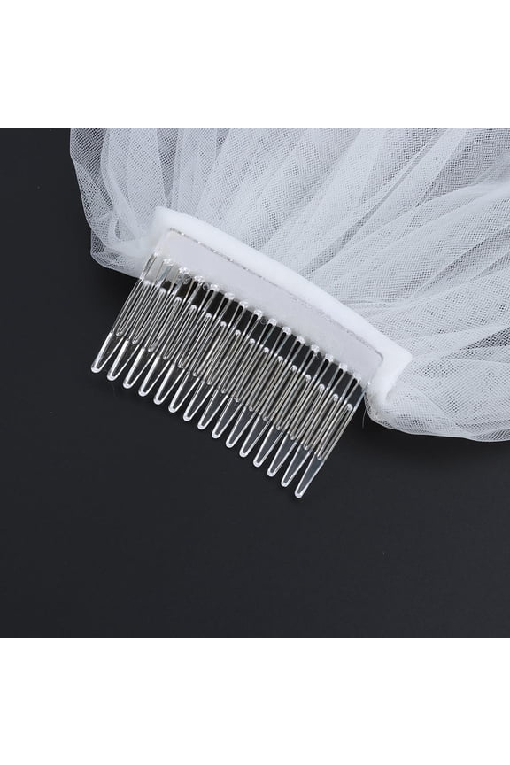 Ivory Short Tulle Wedding Veil with Comb, Elegant Bridal Accessory for Wedding, Engagement, and Special Occasions