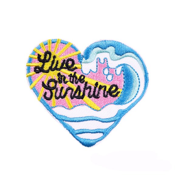 Heart Appliques Embroidery Iron on Cloth Patches Sewing Craft Decoration Sun 73x66mm diy