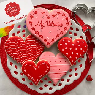 Nesting Heart-Shaped Cookie Cutters, 4-Piece Set