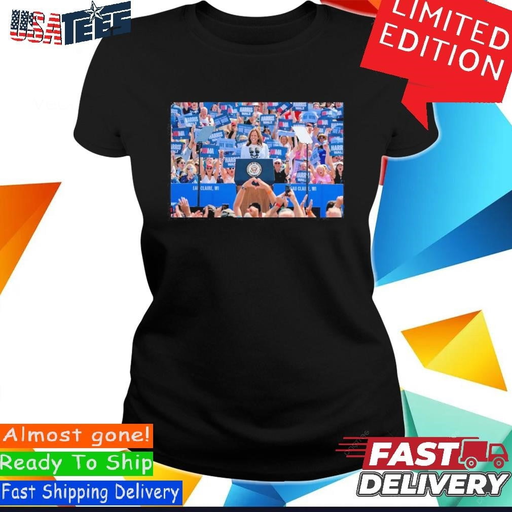 Heart Hands Eau Claire Wisconsin Harriswalz 2024 Tshirt
