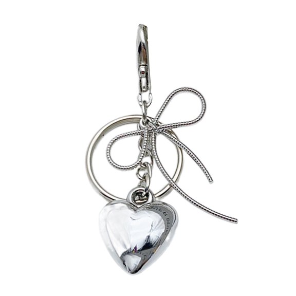 Heart Keychain Elegant Bowknot Key Ornament Multifuntional Bag Decoration Chic Heart Keychain Suitable for Everyday Use
